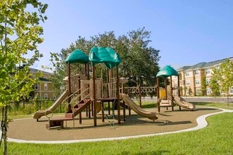 Cross Creek in Tampa, FL - Building Photo - Building Photo