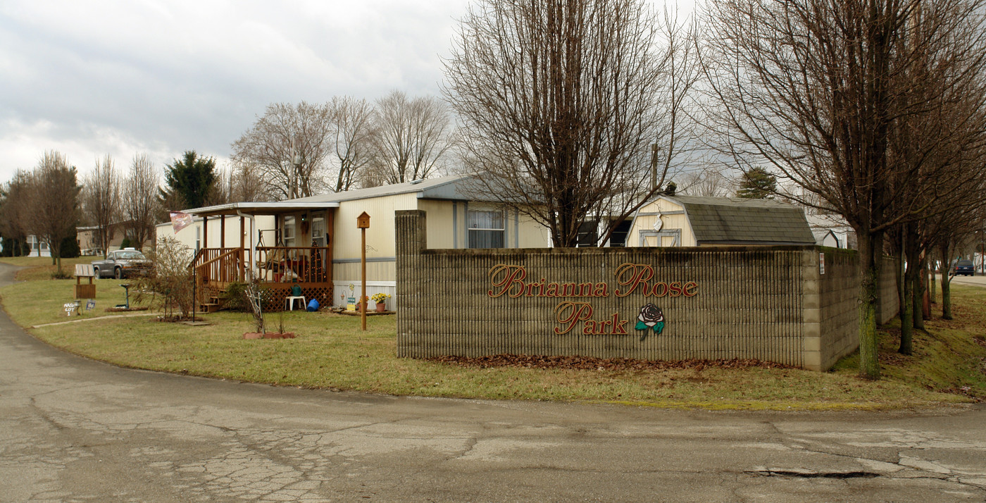 8100 3rd Ave in South Point, OH - Building Photo