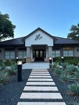 6000-10 Shepherd Mountain Cove in Austin, TX - Building Photo