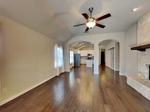 816 Water Garden Cir in Little Elm, TX - Foto de edificio - Building Photo