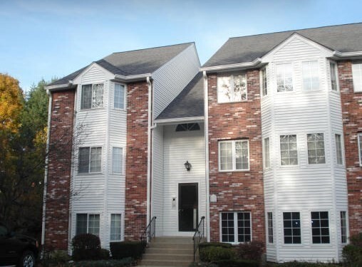 property at 122 Tall Oaks Dr