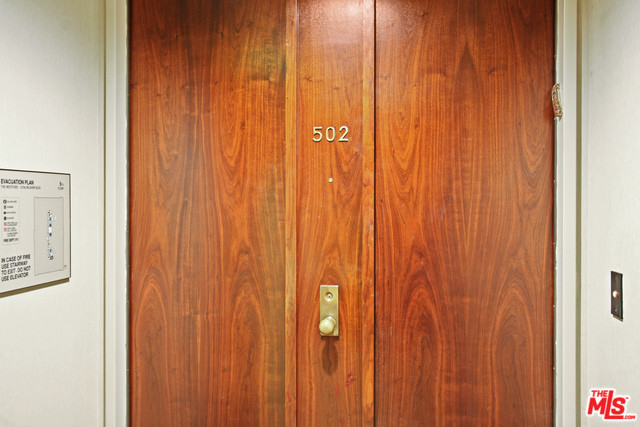 10750 Wilshire Blvd-Unit -502 in Los Angeles, CA - Foto de edificio - Building Photo