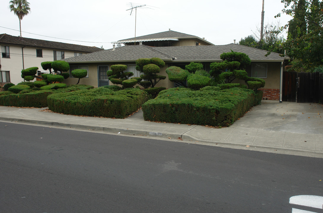 140 Church St in Mountain View, CA - Building Photo