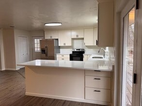 225 Monks Rd in Saxonburg, PA - Building Photo - Building Photo