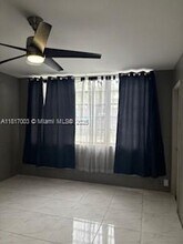 1710 NE 191st St in Miami, FL - Building Photo - Building Photo