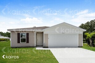 8386 102nd Ct in Vero Beach, FL - Building Photo