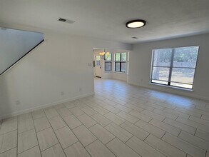 12604 Shady Acres Dr in Buda, TX - Building Photo - Building Photo