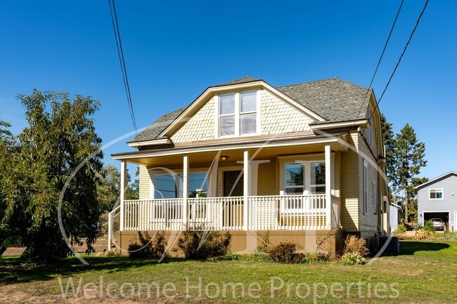 property at 1247 Boyer Ave