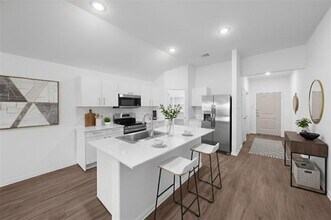 138 Fairmeade Dr in Terrell, TX - Building Photo - Building Photo