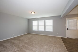 4214 Quinn Drive in Charlotte, NC - Building Photo - Building Photo