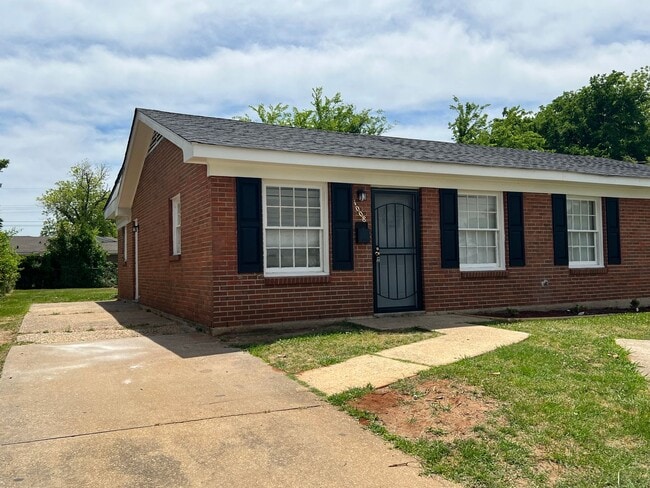 1008 Pelham St in Montgomery, AL - Building Photo - Building Photo