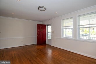 6733 Gouthier Rd in Falls Church, VA - Building Photo - Building Photo