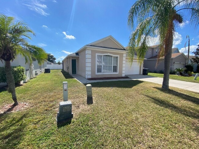 335 Sonja Cir in Davenport, FL - Building Photo - Building Photo