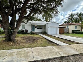 5924 SW 41st St in Miami, FL - Building Photo