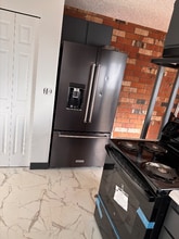 1128 33rd St SE in Auburn, WA - Foto de edificio - Building Photo