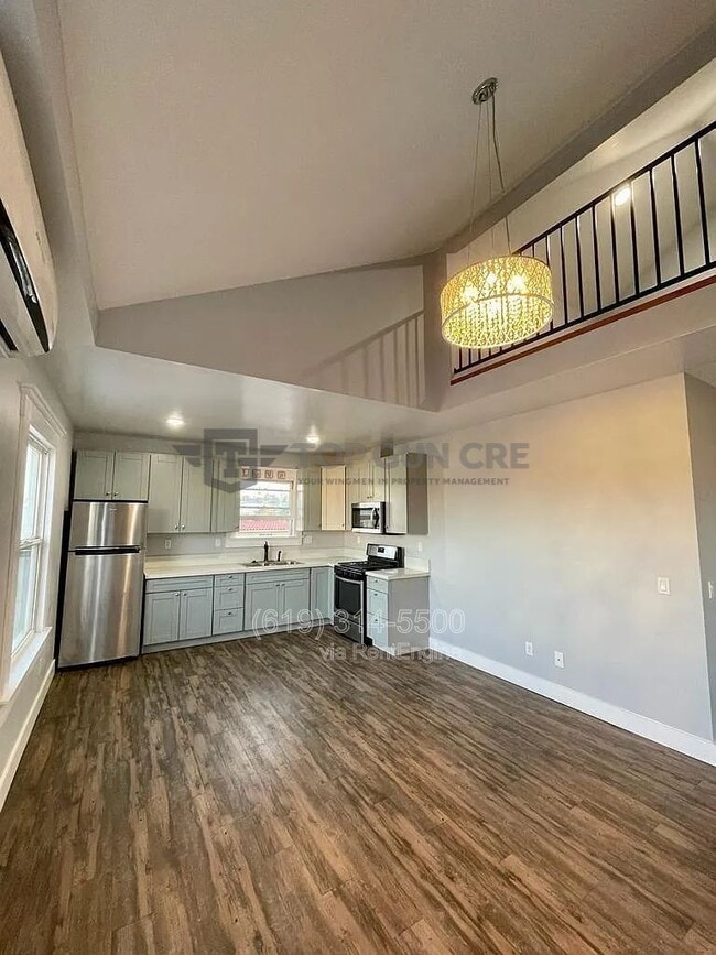 property at 643 S 31st St