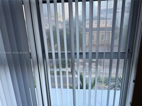 437 SW 4th Ave in Fort Lauderdale, FL - Building Photo - Building Photo