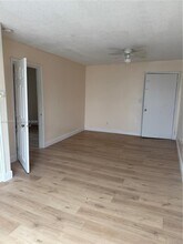 7640 Kimberly Blvd in North Lauderdale, FL - Building Photo - Building Photo