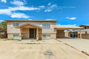 4434 E Alta Vista Rd in Phoenix, AZ - Building Photo