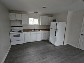 2212 S Landing Rd in Providence Forge, VA - Building Photo - Building Photo