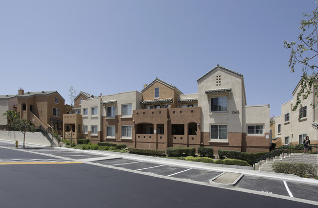 Laurel Tree Apartments in Carlsbad, CA - Building Photo - Building Photo