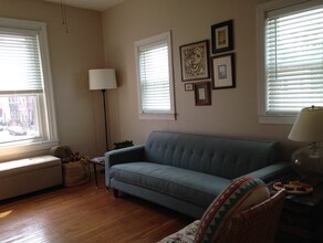 1243 S 22nd St, Unit Apt 2 in Philadelphia, PA - Foto de edificio - Building Photo