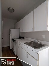 955 W Cornelia Ave, Unit 1D in Chicago, IL - Building Photo - Building Photo