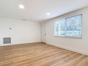 150 W Mariana Ave in North Fort Myers, FL - Building Photo - Building Photo