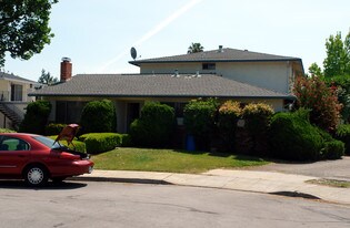 554 Firloch Avenue in Sunnyvale, CA - Building Photo