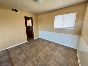 302 Wolf St in Killeen, TX - Building Photo - Building Photo