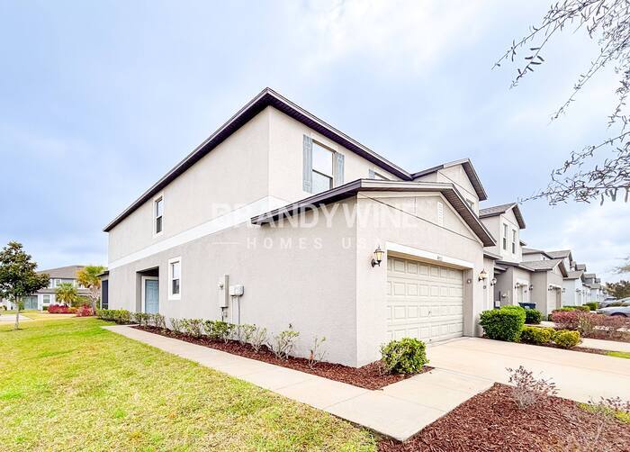 14202 War Admiral Pl in Ruskin, FL - Building Photo