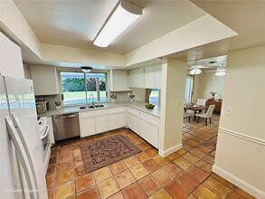 7485 SW 126th St in Miami, FL - Building Photo - Building Photo