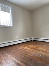 22 Reed St, Unit 2 in Cambridge, MA - Foto de edificio - Building Photo