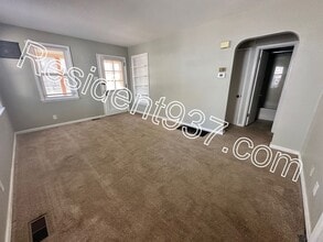 4109 Corinth Blvd in Dayton, OH - Building Photo - Building Photo