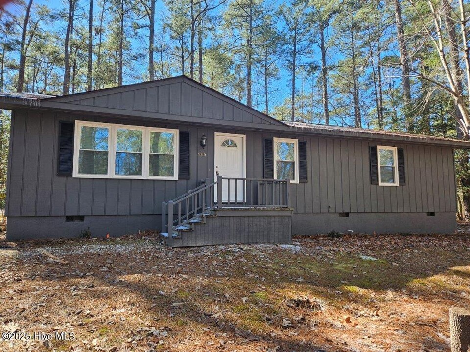 900 Heather Trail in Aberdeen, NC - Building Photo