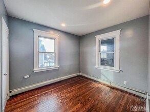 30 Lincoln Ave in Carteret, NJ - Building Photo - Building Photo