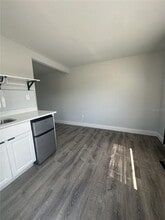 4410 Atwater Dr in Tampa, FL - Building Photo - Building Photo