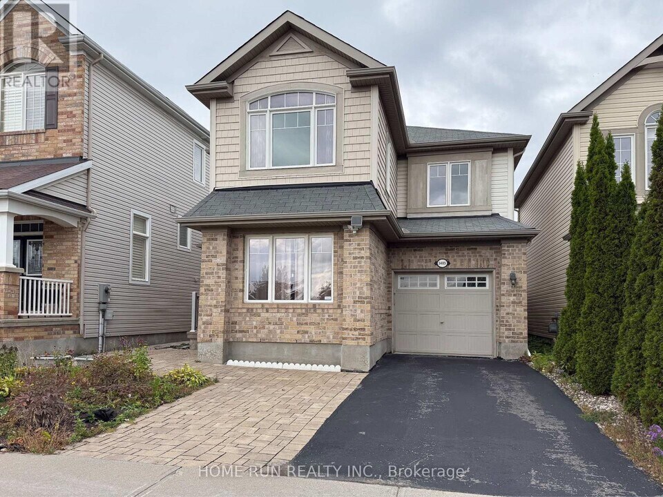 3485 River Run Ave in Ottawa, ON - Building Photo