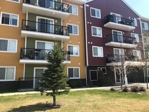 McCarthy Ridge in Regina, SK - Building Photo - Building Photo