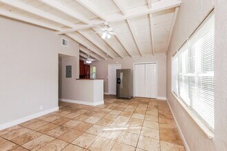 1616 NW 16th St, Unit 2 in Fort Lauderdale, FL - Building Photo - Building Photo