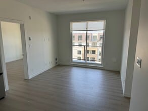 20077 84 Av in Langley, BC - Building Photo - Building Photo