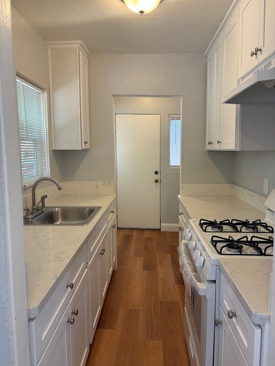 452 N 5th St in San Jose, CA - Building Photo