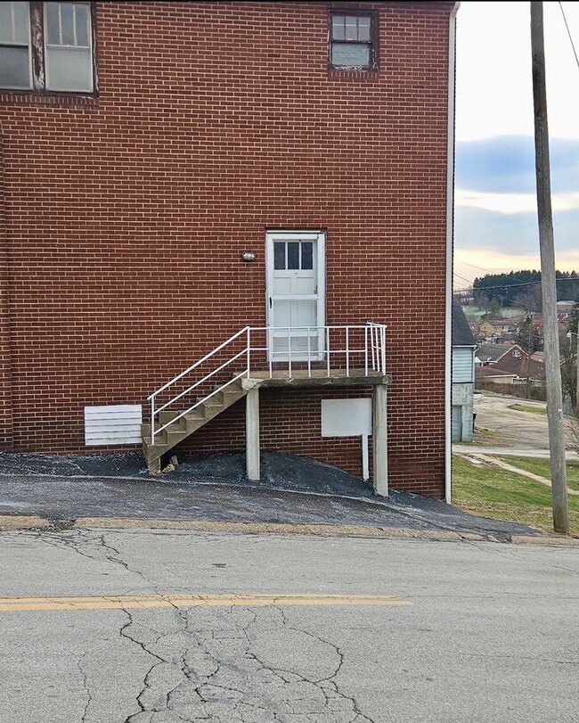 property at 2528 Sunset Blvd