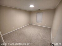 804 Pine Forest Trail photo'