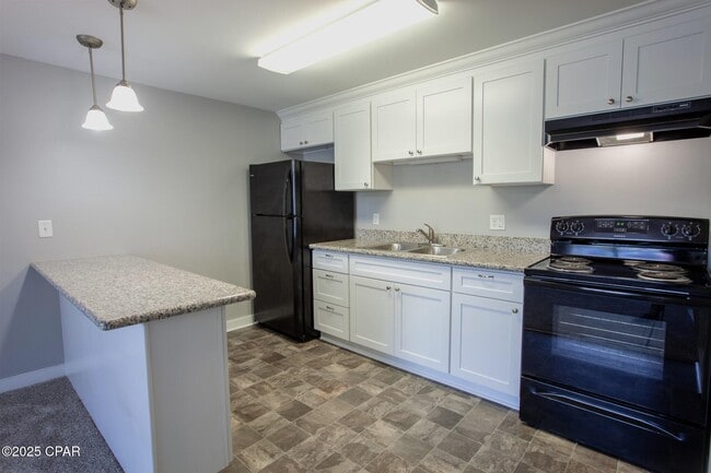 425 E 19th St in Panama City, FL - Building Photo - Building Photo