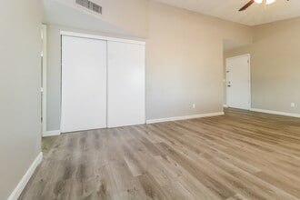 9922 N 88th Ave in Peoria, AZ - Building Photo - Building Photo