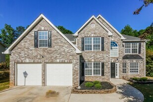 100 Hawken Trail in Mcdonough, GA - Building Photo