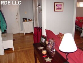 30 Jamaicaway, Unit 1 in Boston, MA - Foto de edificio - Building Photo