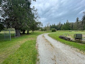 7348 Thistle Ln in Anacortes, WA - Building Photo - Building Photo