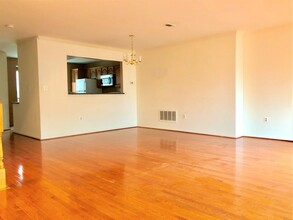 13836 Coleman Ct in Centreville, VA - Building Photo - Building Photo